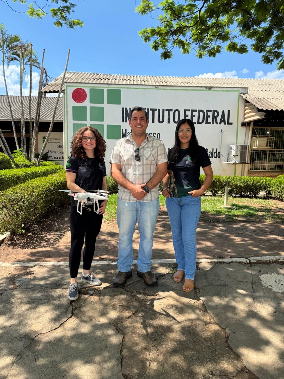 Alexandre e suas bolsistas